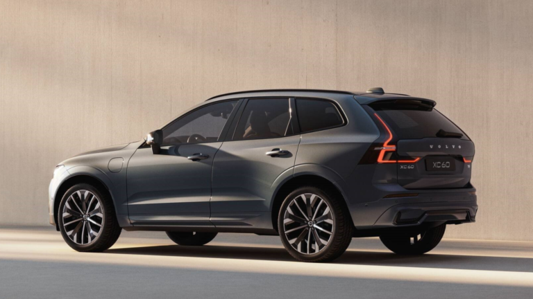 Volvo registra seu melhor mês de 2025 e mantém aposta em Novas Energias