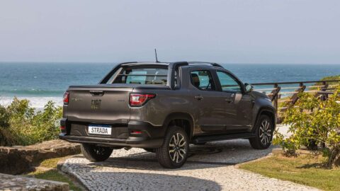 Fiat Strada começa 2026 dando um banho de vendas nos carros de passeio