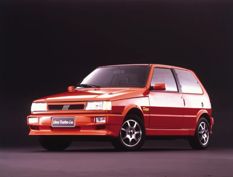 10 carros da Fiat e séries que mudaram o mercado de carros no Brasil
