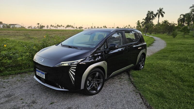 Avaliação: GAC Aion Y mostra as virtudes de uma minivan elétrica