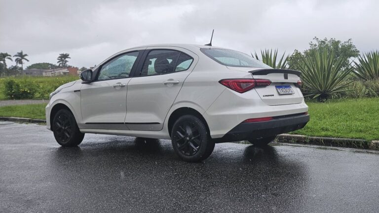 Fiat Cronos Drive 1.3 faz 148,9 pontos e bate recorde no índice IGC