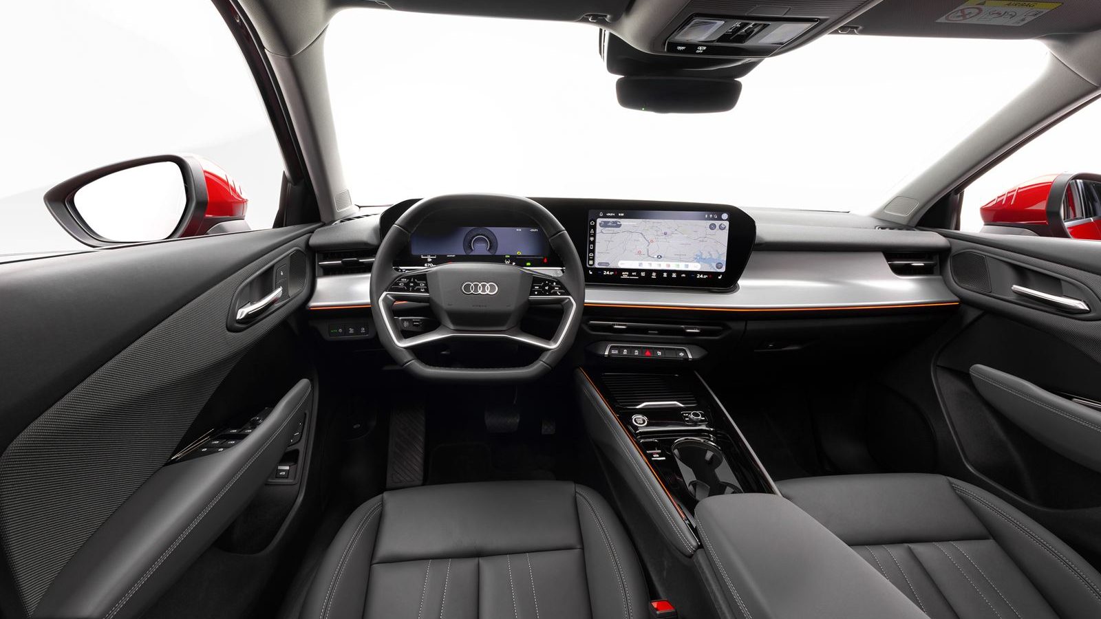 Painel interno de um carro Audi, com volante, tela digital e detalhes em couro.
