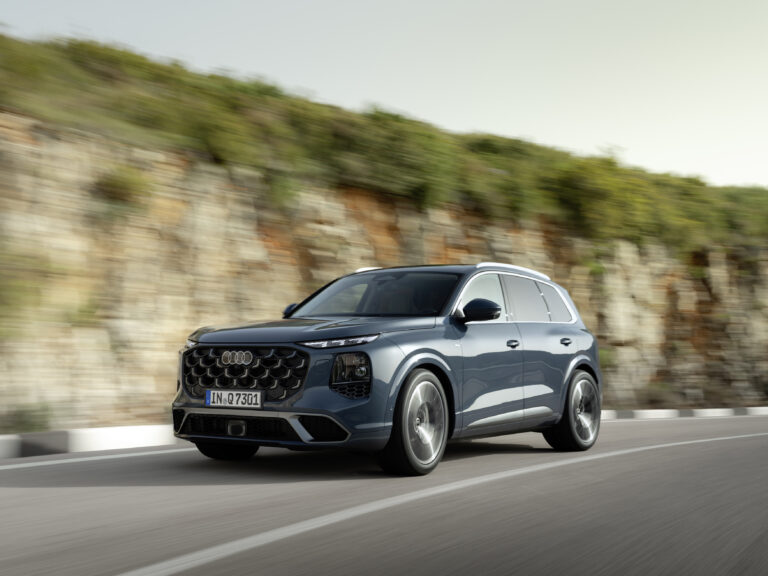 Novo Audi Q7 é revelado com motor V8 de até 591 cv e mais tecnologia