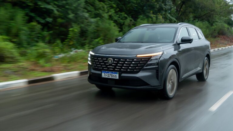 CAOA Changan CS75: novo SUV chinês oferece (mesmo) conforto para toda a família