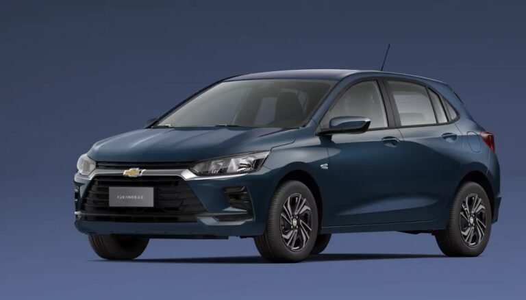 Chevrolet Onix 2026 ganha desconto de R$ 15 mil e parte de R$ 86.790