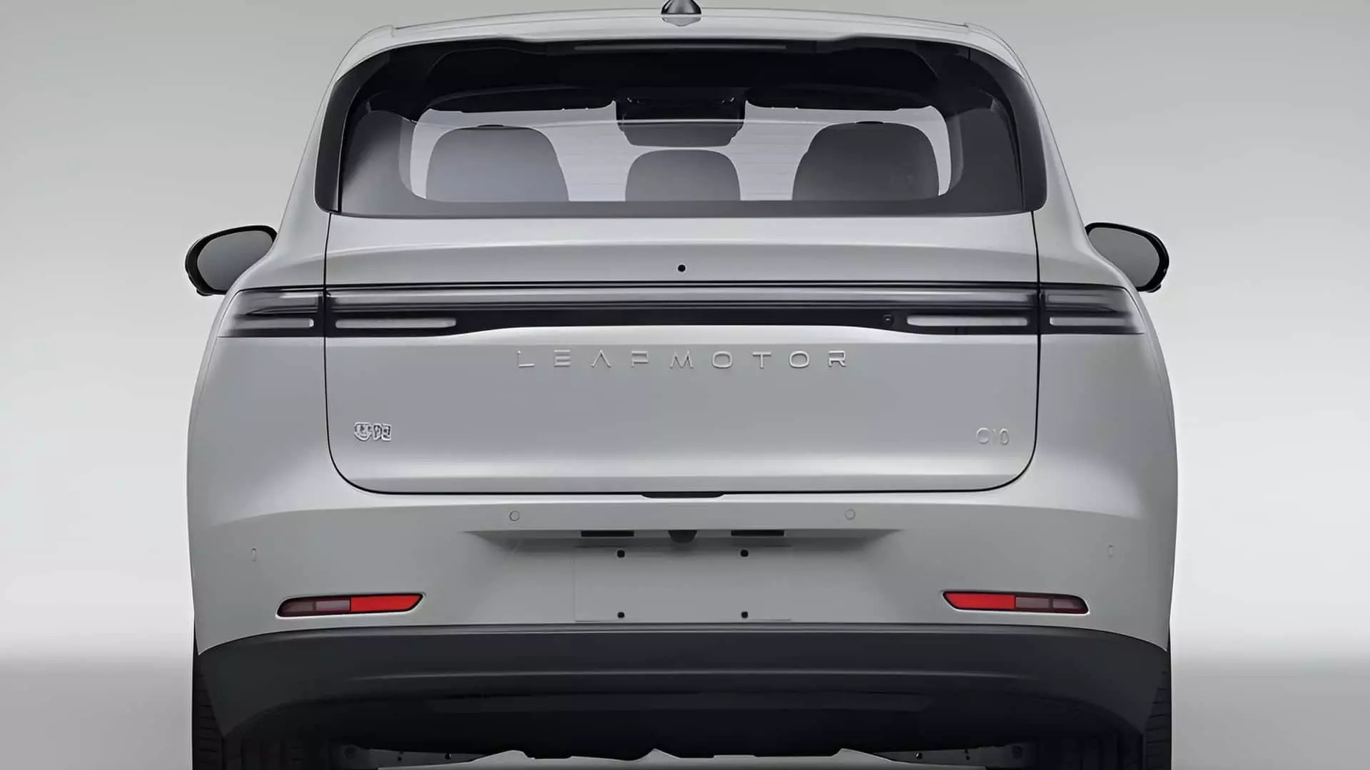 Rear view of a silver Leap Motor electric SUV with a minimalist design and clean lines.