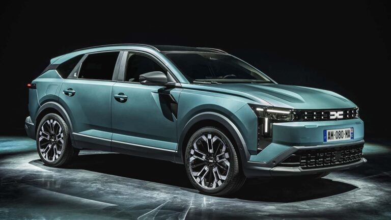 Renault Boreal vai ganhar um sistema semi-híbrido. E já sabemos de qual carro ele vai vir
