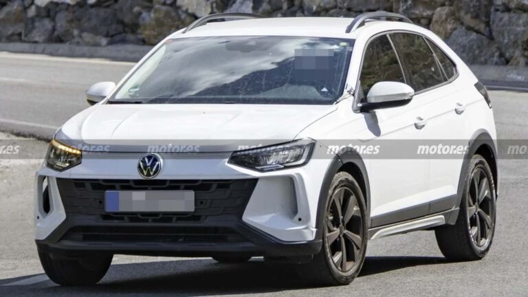 Nova geração híbrida do Volkswagen Nivus é flagrada em testes na Europa